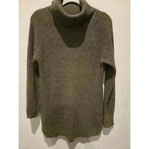 RD Style Women's Green Knit Turtleneck Pullover Sweater Size S Petites - Picture 1 of 9